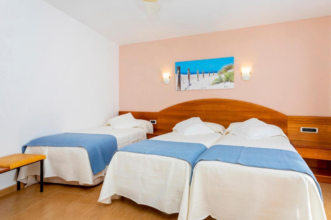 Interior Triple Room