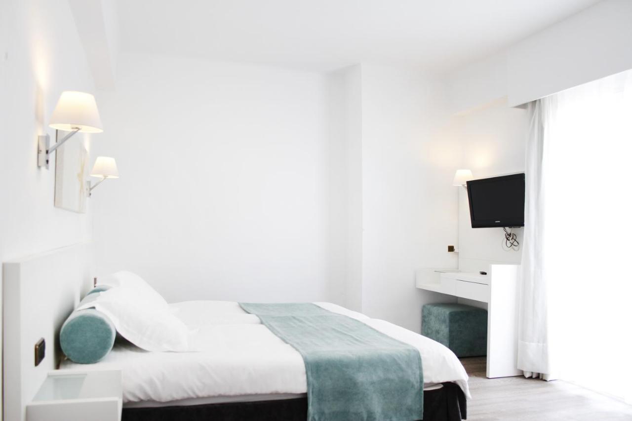 Superior Double Room,1072022029:JPEG