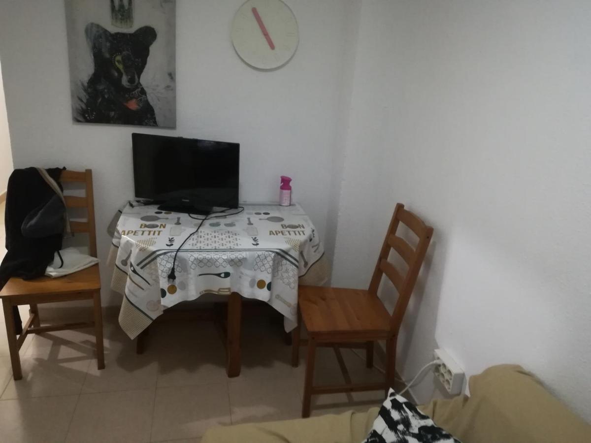 Standard Einzelzimmer mit Gemeinschaftsbad