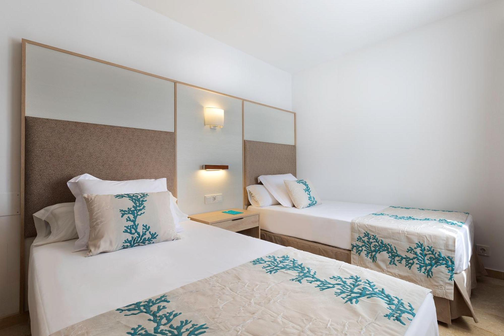 Suite 2 Bedrooms Sea View