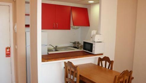 Apartment with Terrace,63103333:JPEG