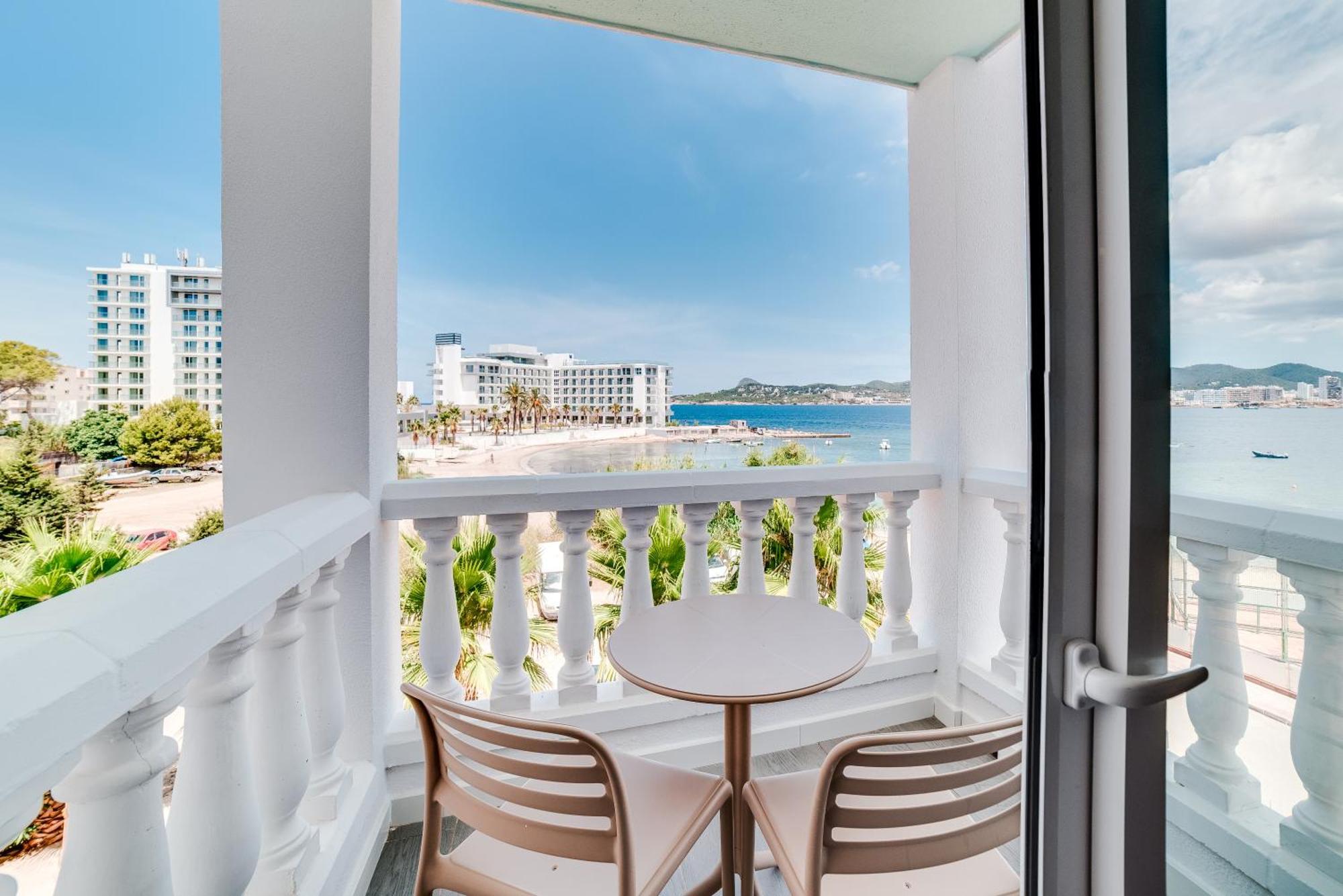 Estudio con vistas al mar (2 adultos)