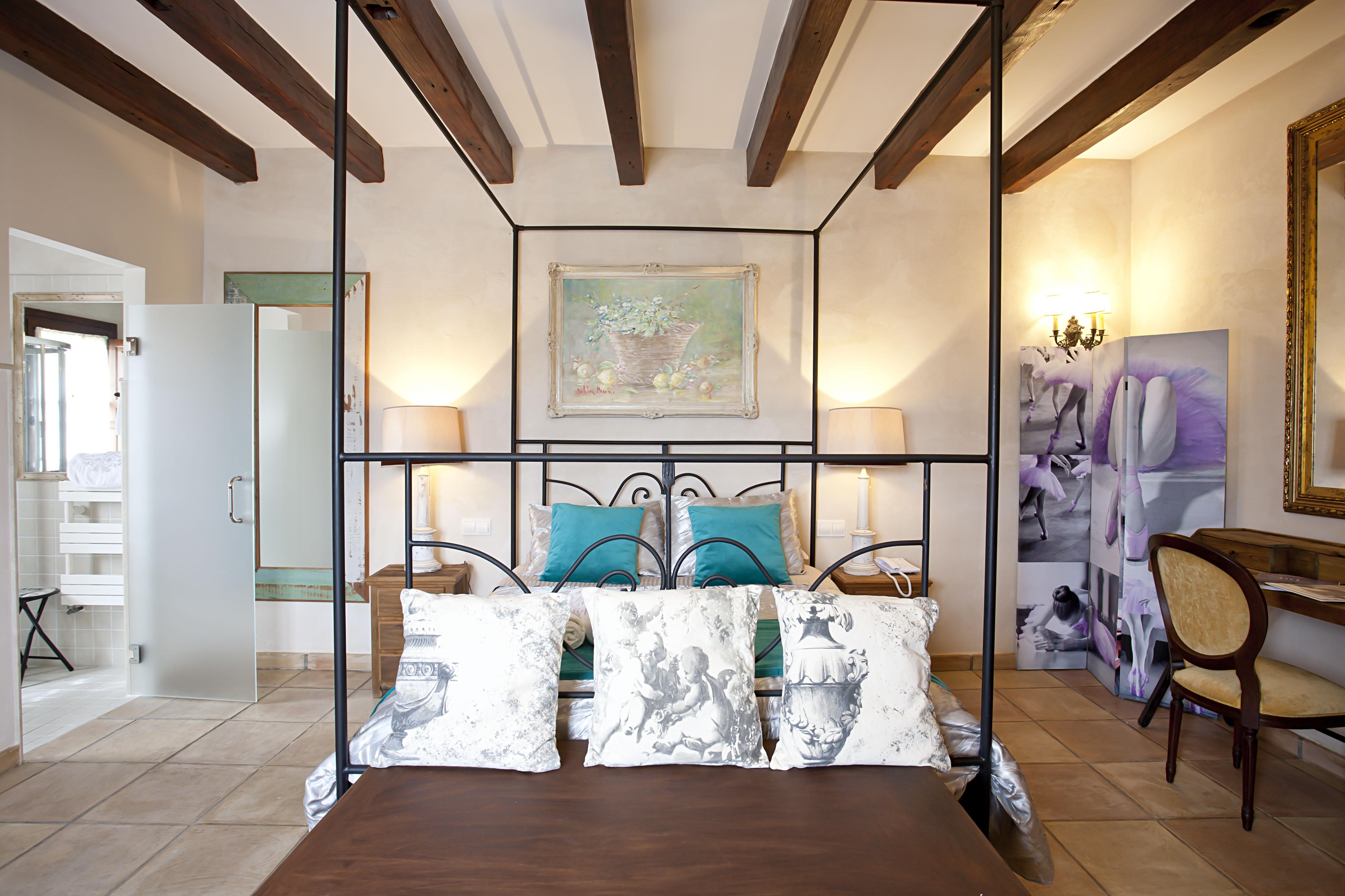 Deluxe Double Room,1272399262:JPEG