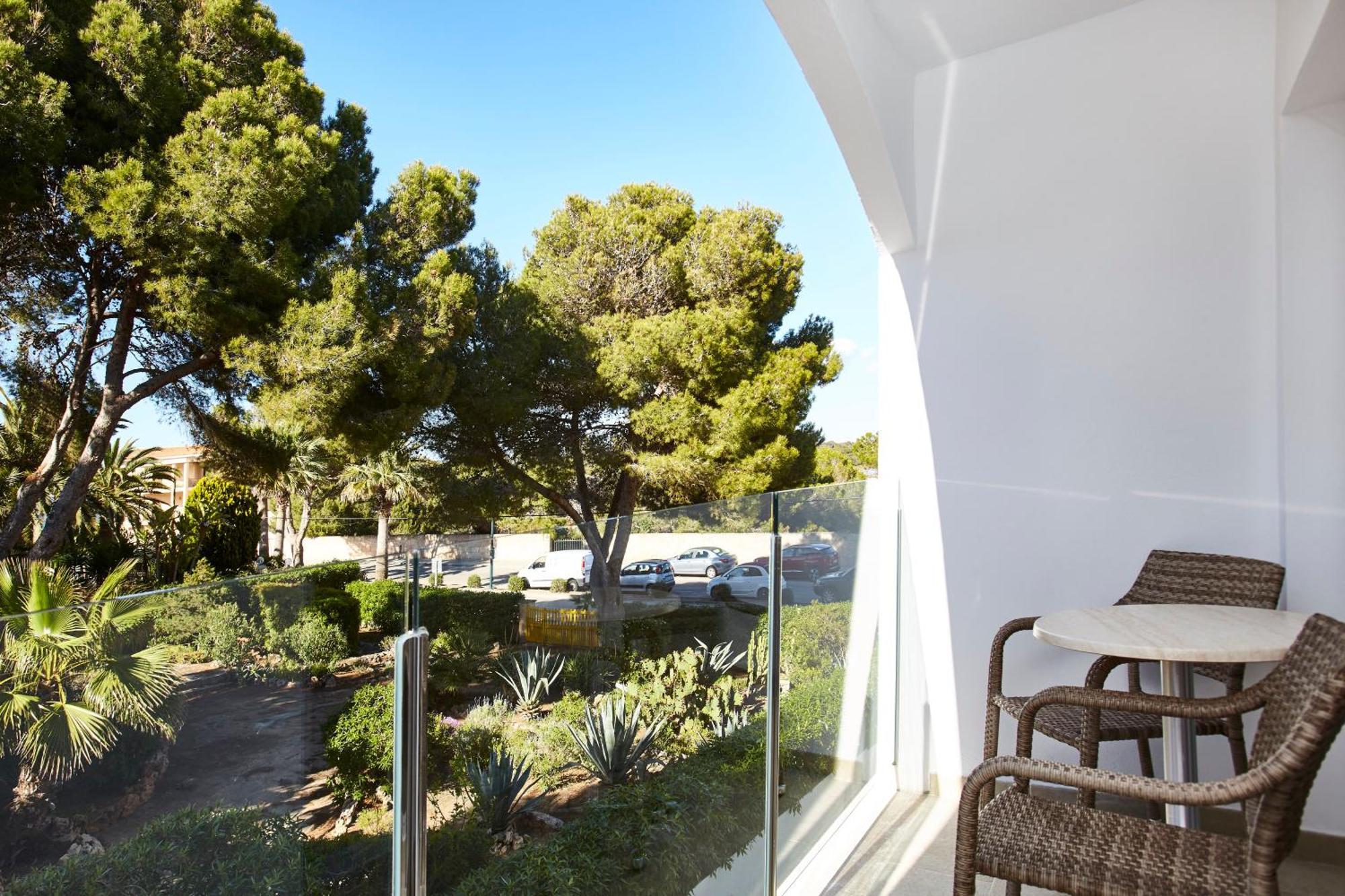 Twin Room,1285267549:JPEG