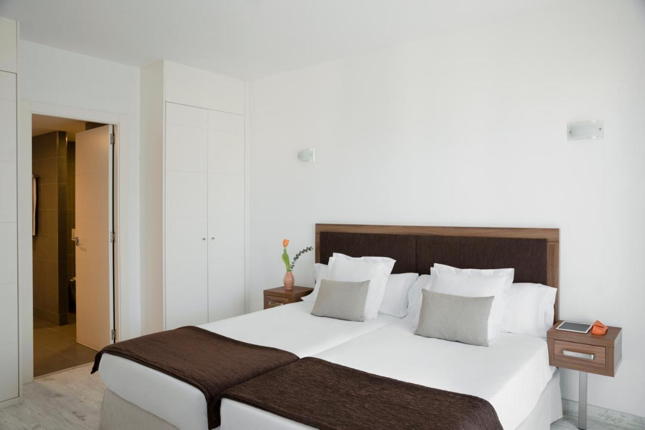 One-Bedroom Apartment,1319011810:JPEG