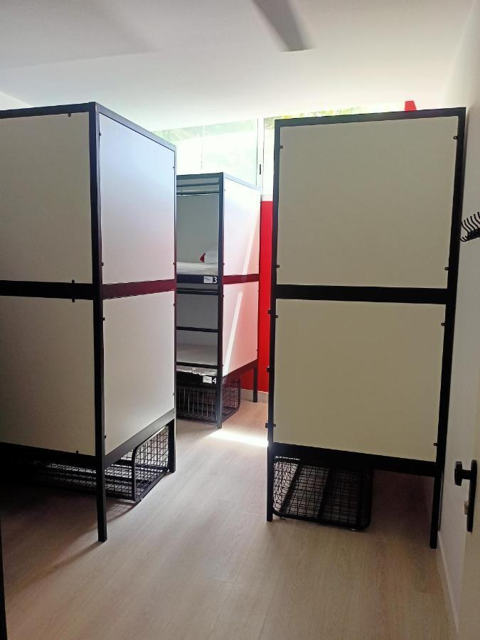 Bed in een Mannenslaapzaal met 8 Bedden