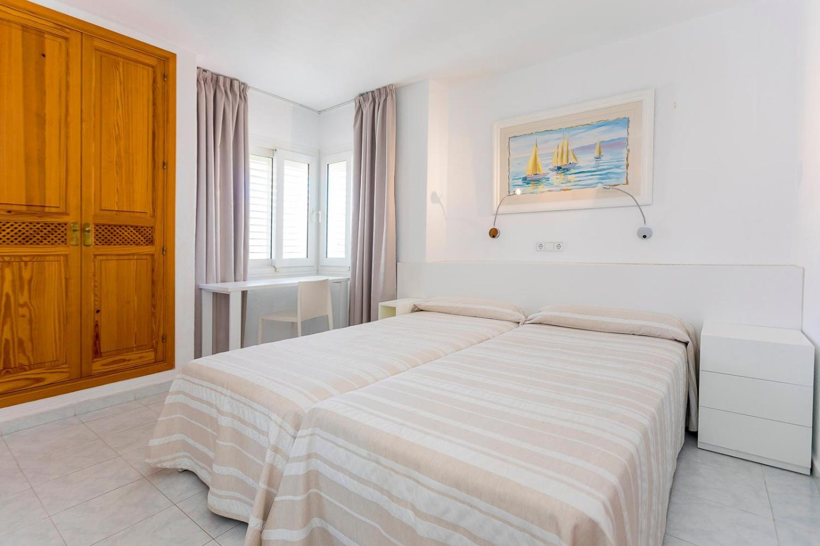 Superior Classic Apartment (2 Adults + 1 Child),1272574816:JPEG