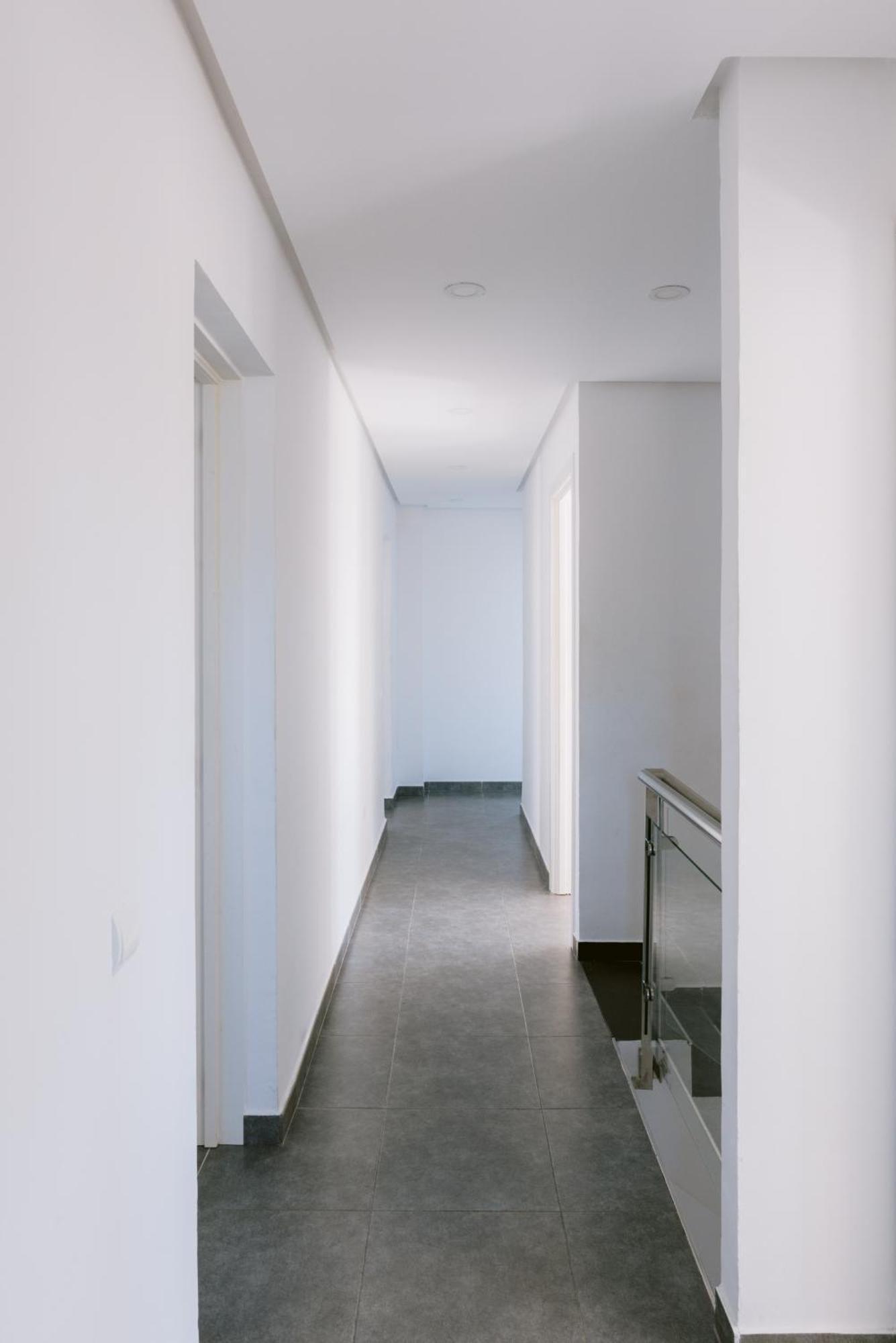 Six-Bedroom Villa,1526396044:JPEG