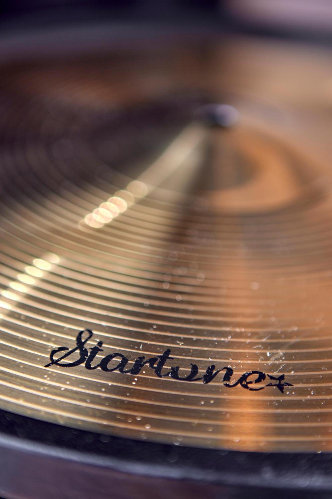 Start Me Up Suite with Sea View