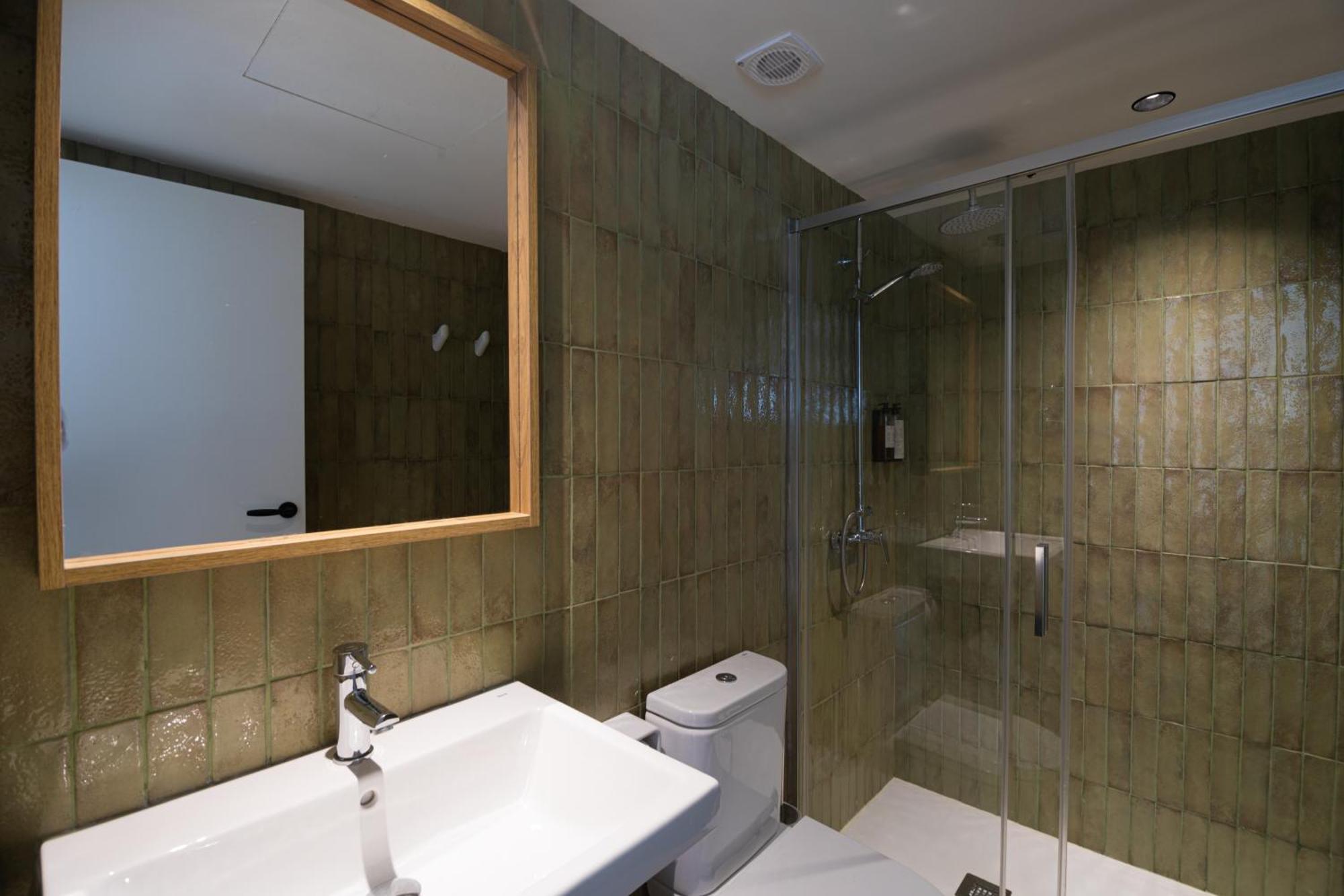 Apartamento con balcón