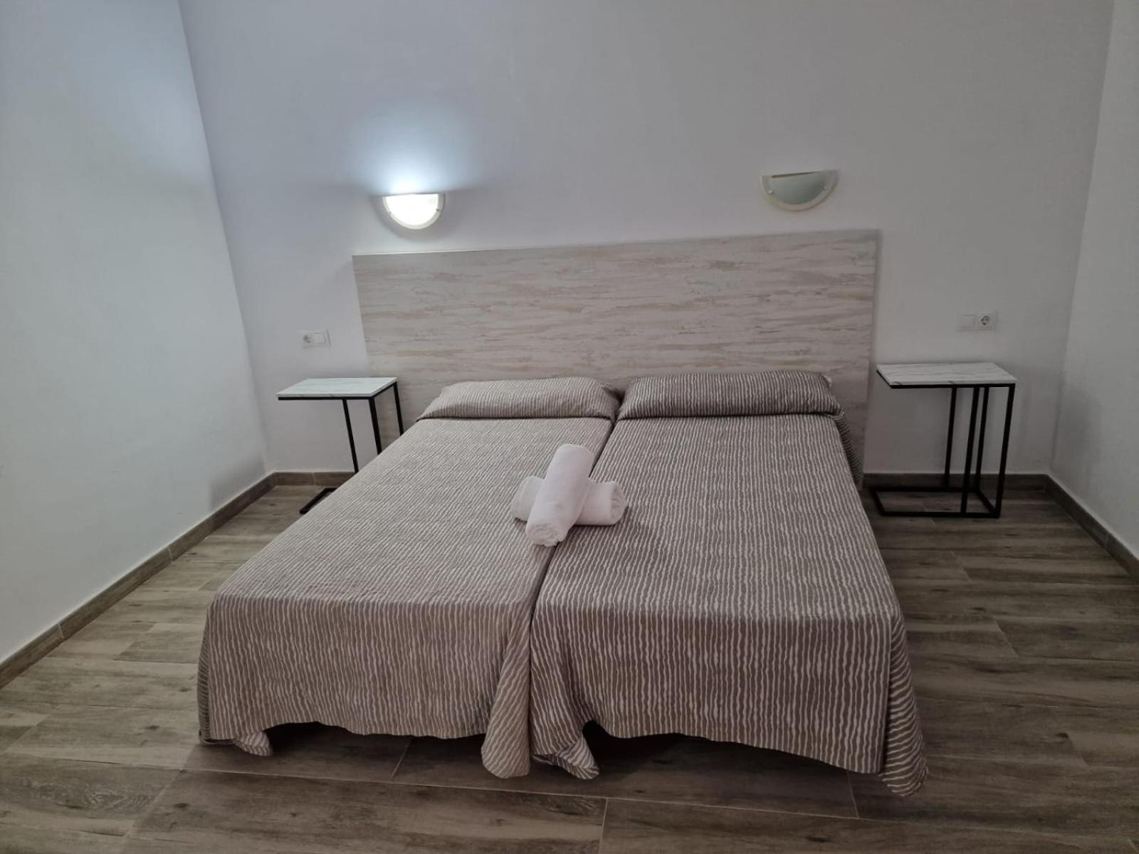 Apartamento con vistas a la piscina