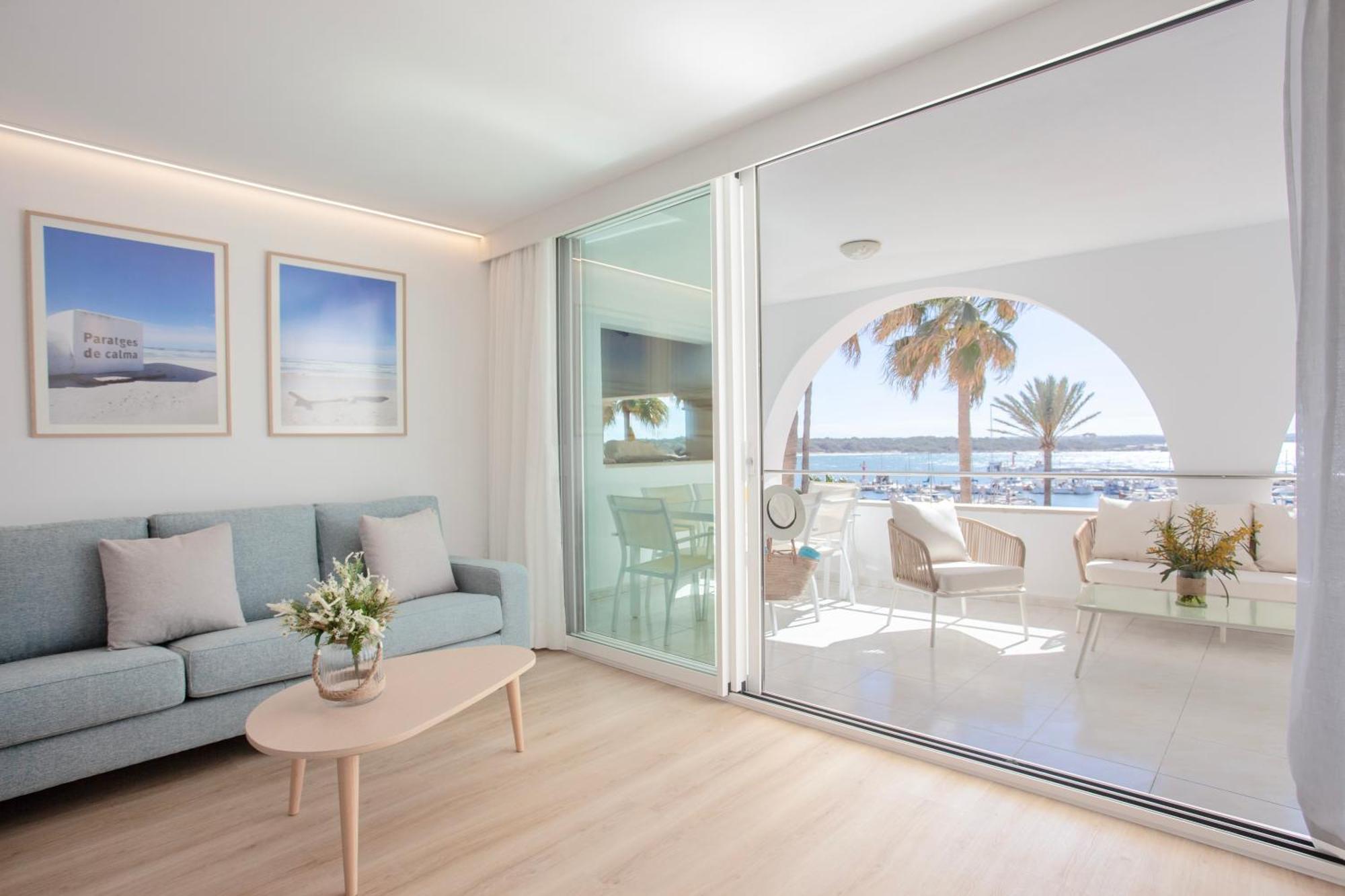 Three-Bedroom Apartment with Sea View (VT/27),1567002146:JPEG