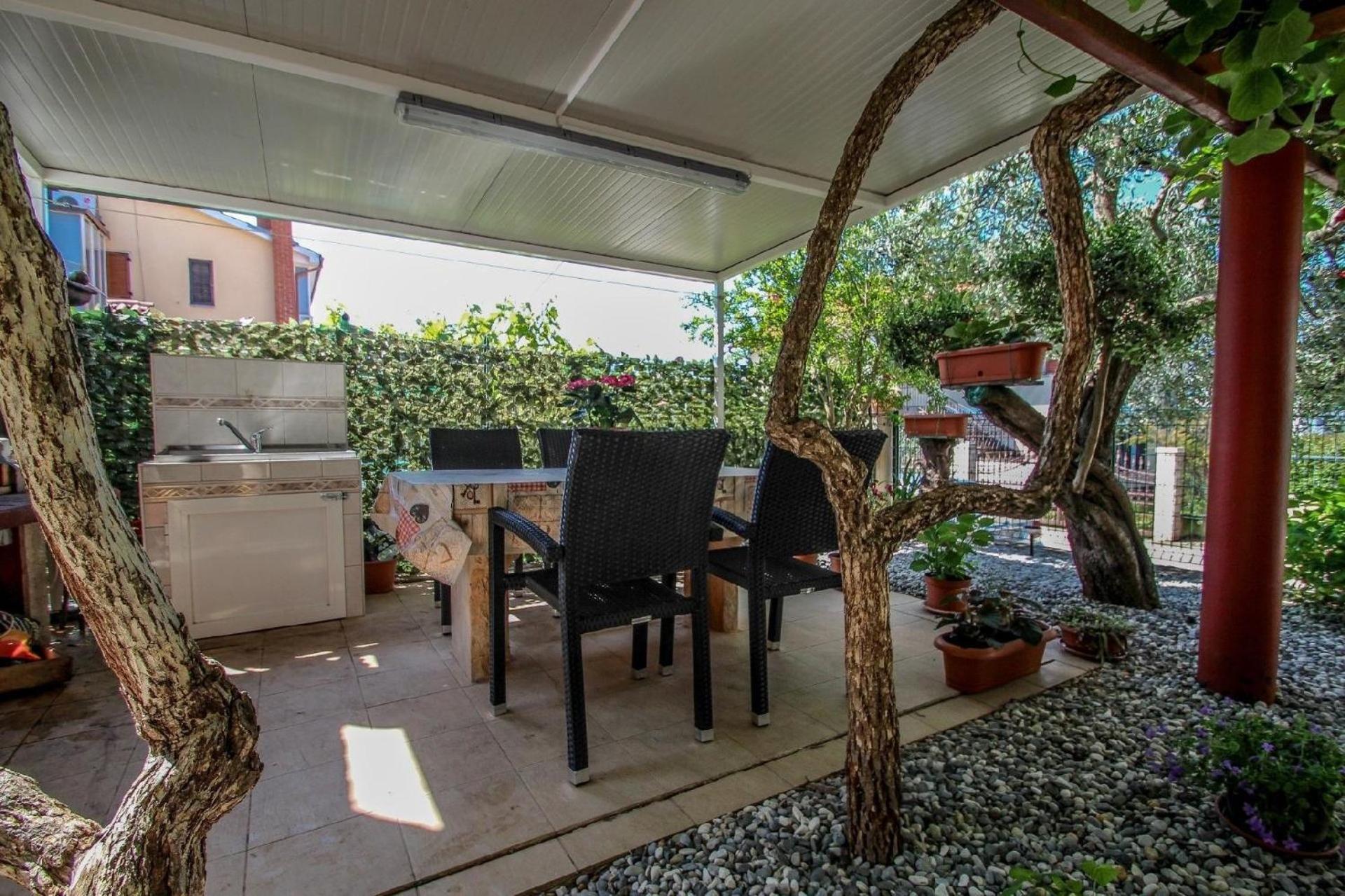 Estudio con terraza