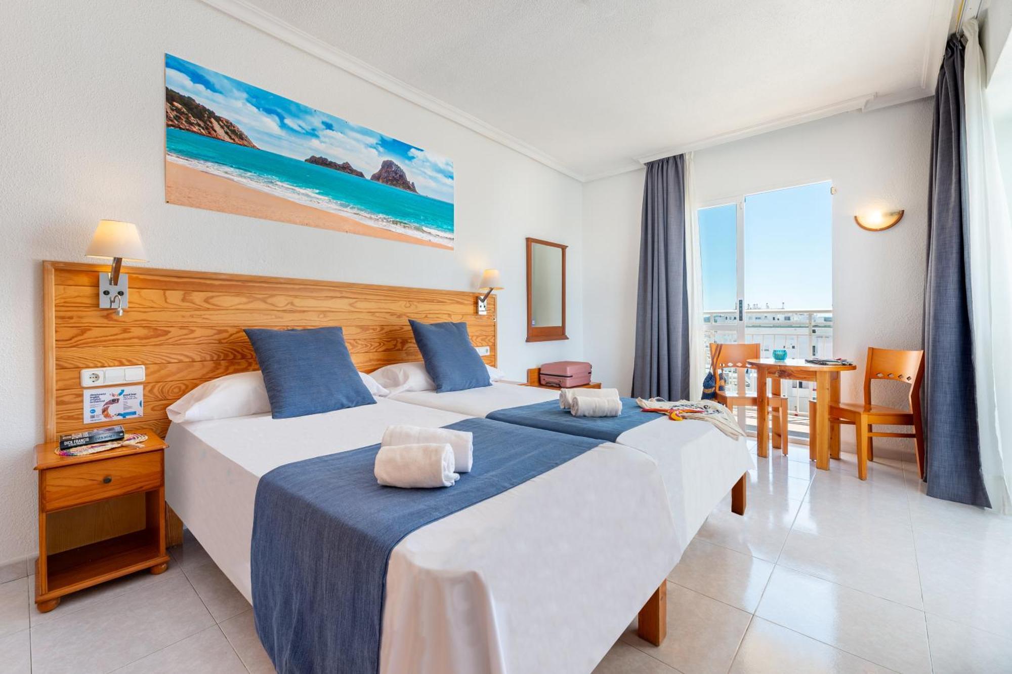 Twin Room,1637706008:JPEG