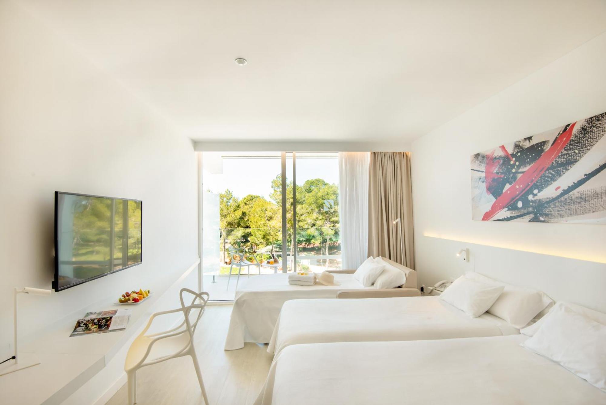 Deluxe Double or Twin Room Garden View,1637746685:JPEG