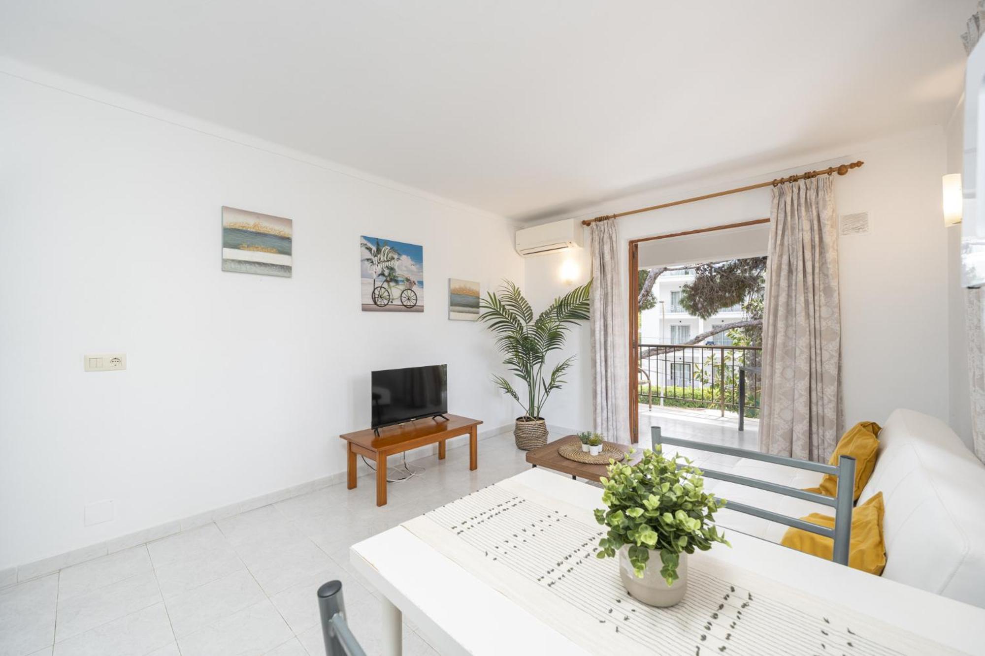 One-Bedroom Apartment,1689874960:JPEG