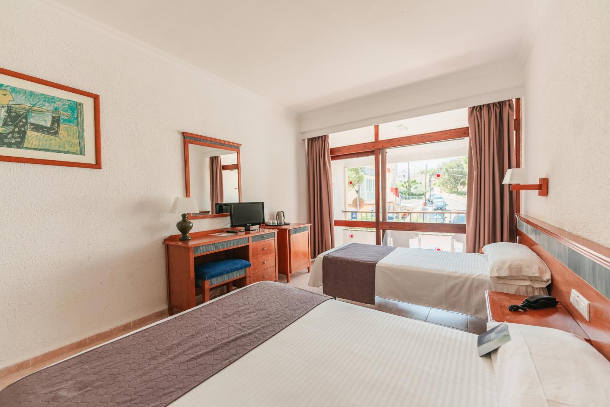 Standard Double or Twin Room