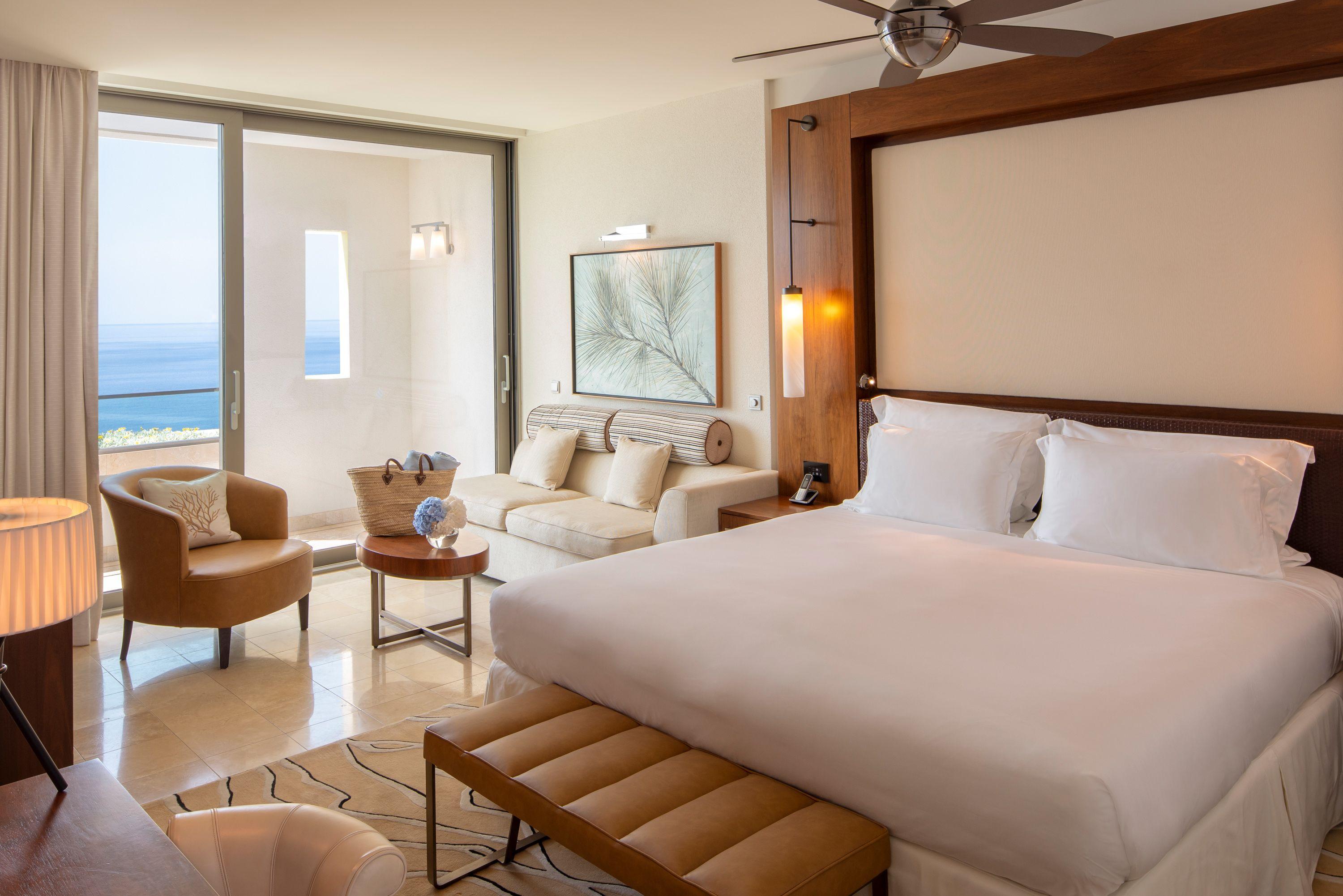 Deluxe Double Room with Mediterranean Sea View,1739416544:JPEG