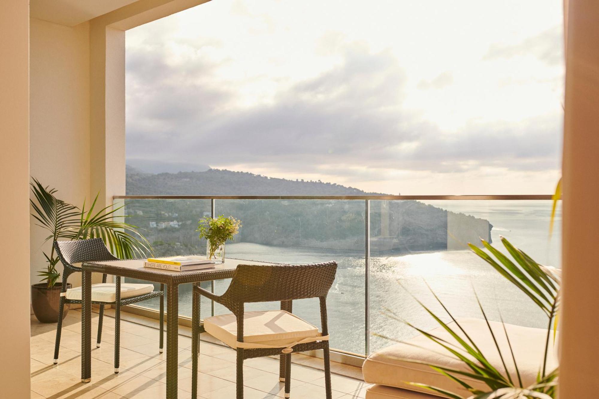 Premium Double Room with Mediterranean Sea View,1739416544:JPEG