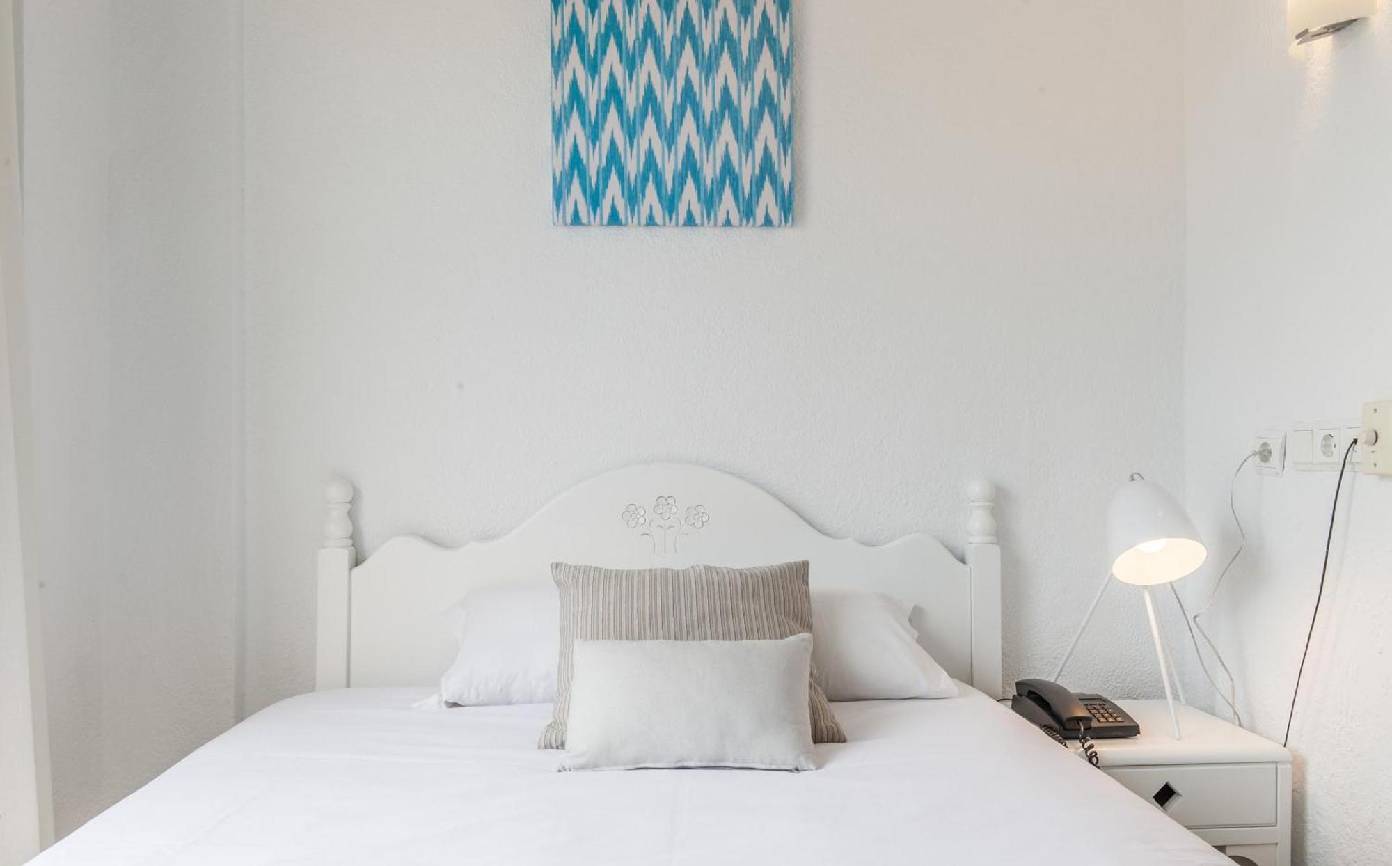 Single Room,1756401908:JPEG