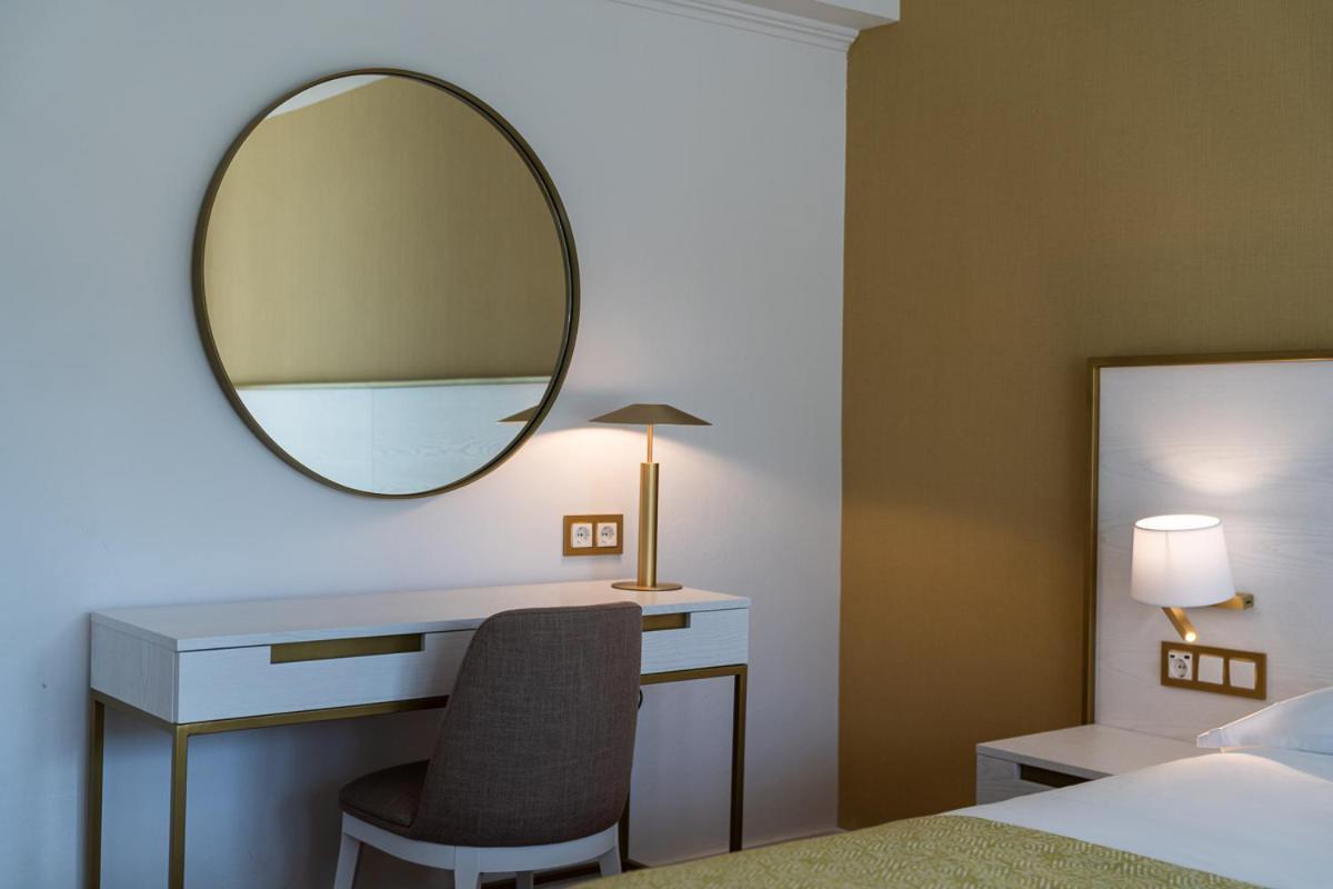 Budget Twin Room,1756498985:JPEG