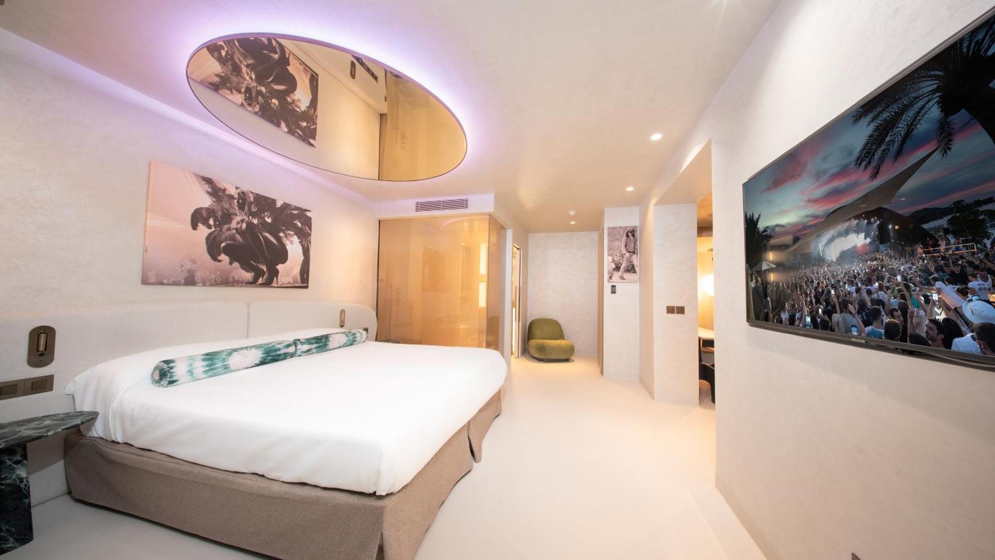 Junior Suite with Terrace- Entrance to Pacha Club Included