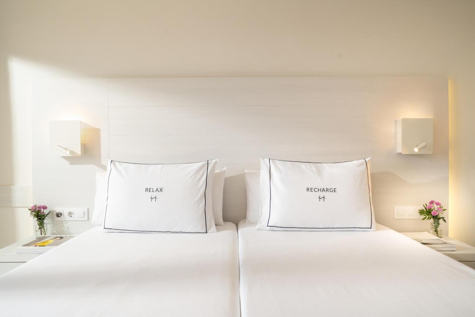 Premium Tweepersoonskamer met 2 Aparte Bedden en Balkon