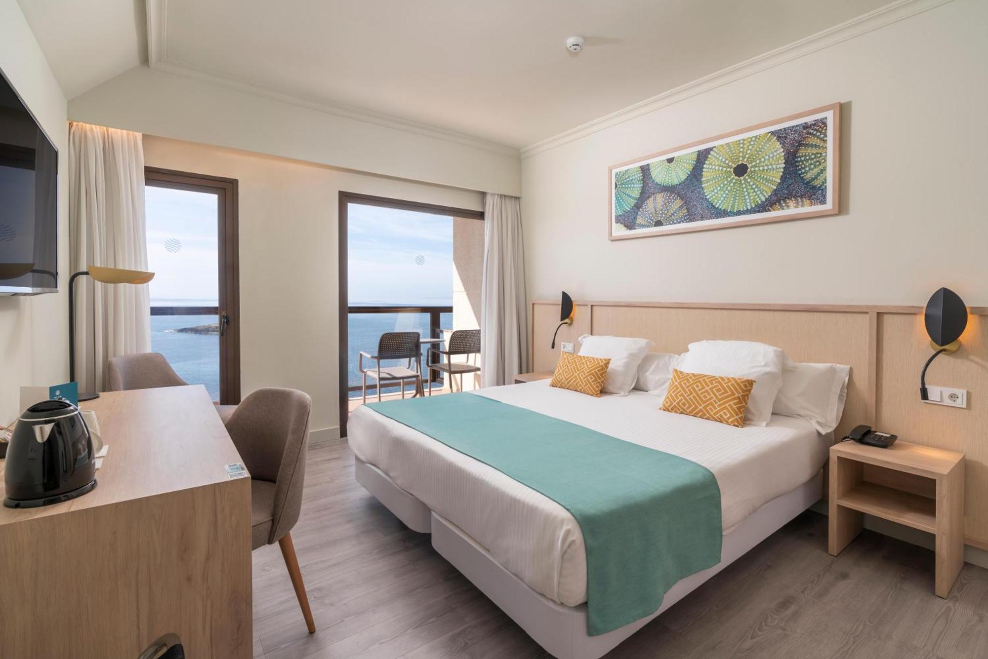 Double Room Frontal Sea View,1771518832:JPEG