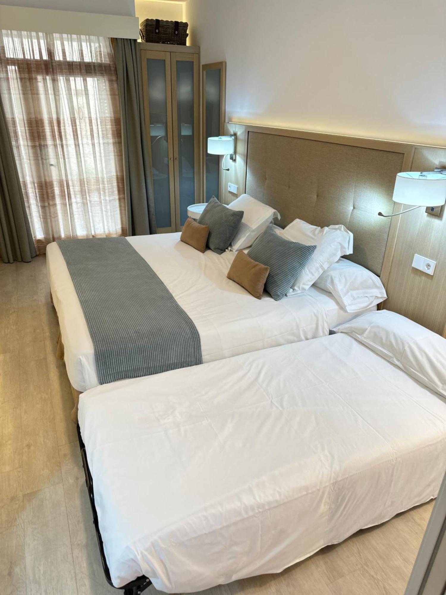 Double or Twin Room Disability Access