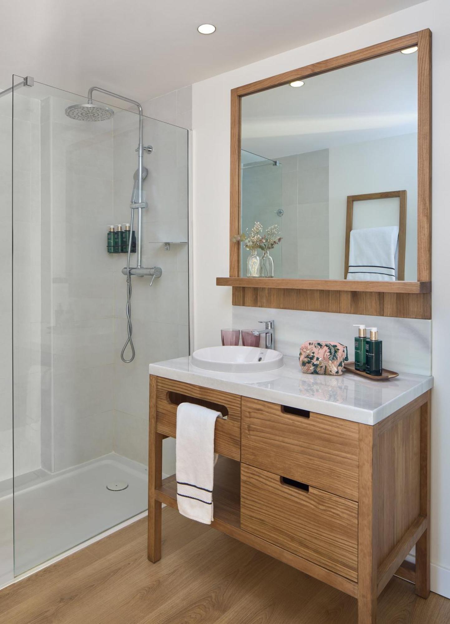 The Level Suite Solarium Sea View