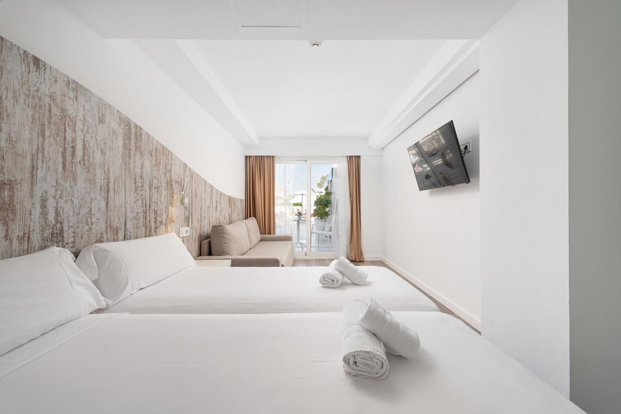 Junior Suite Balcony