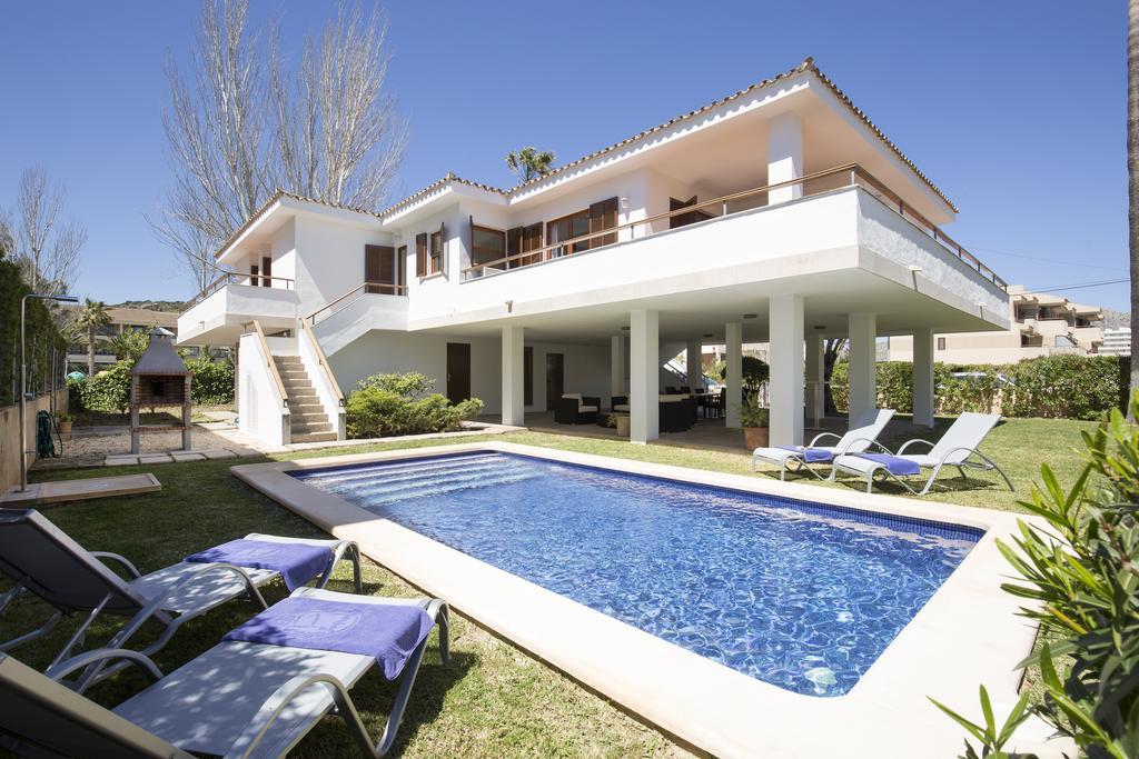 Four-Bedroom Villa