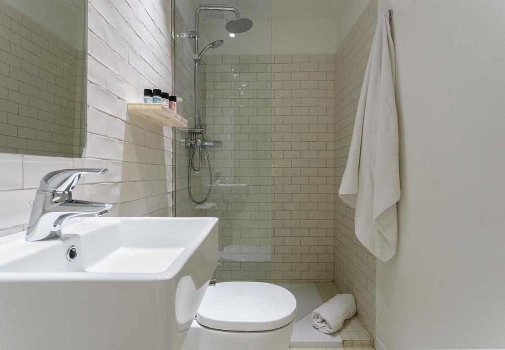 Economy Twin Room