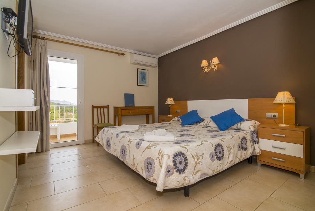 Double or Twin Room,398855322:JPEG
