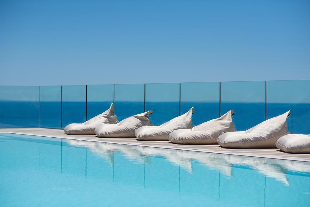 Star Prestige Room with Side Sea View and Executive Lounge Access
