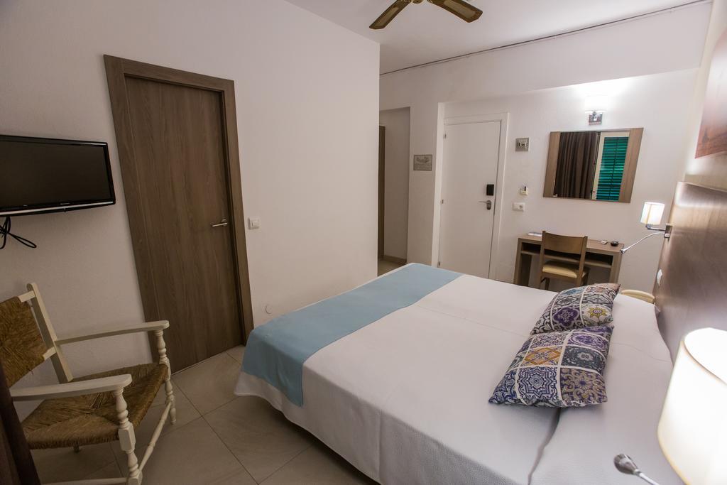 Chambre Double ou Lits Jumeaux avec Balcon