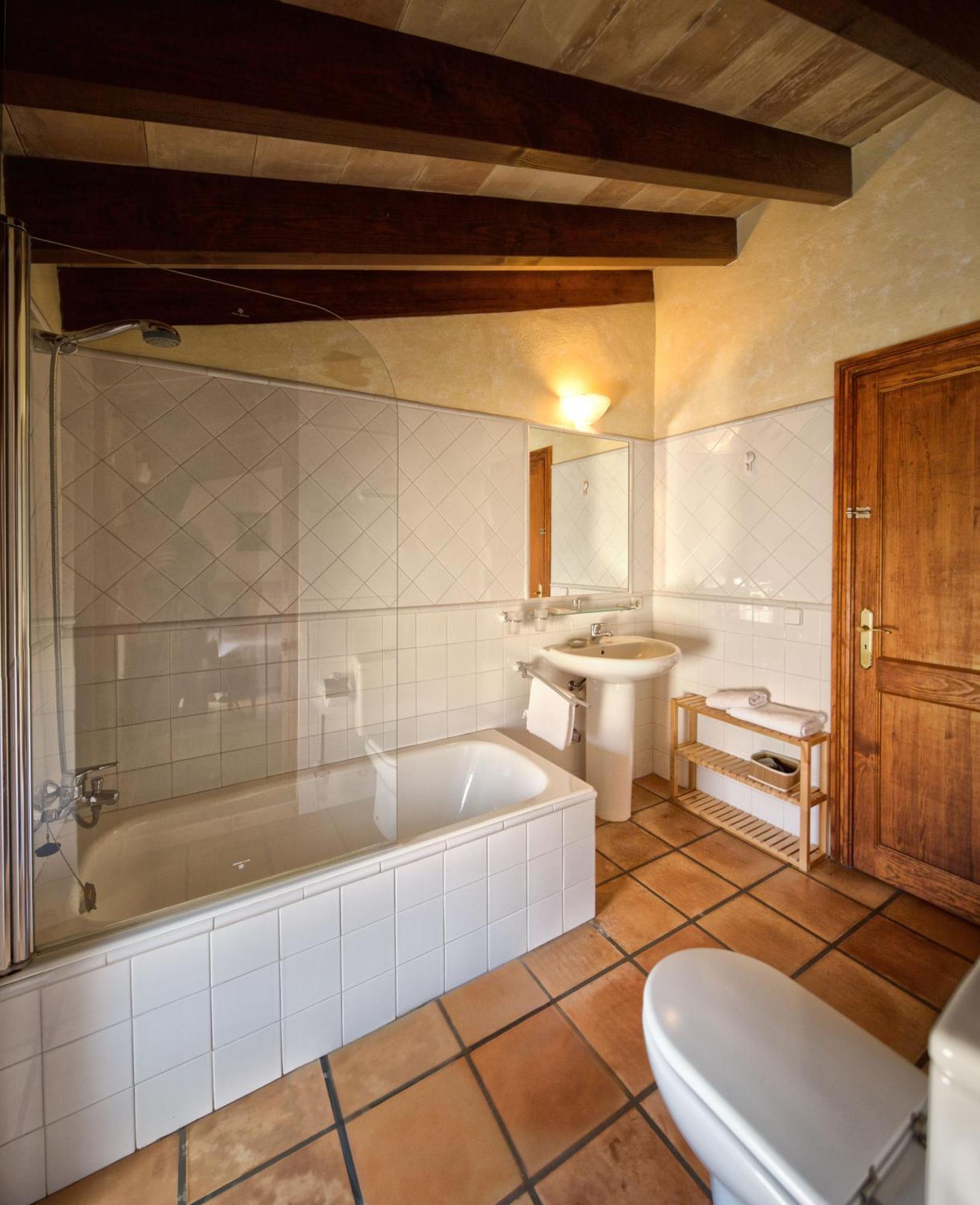 Double Room,999385971:JPEG