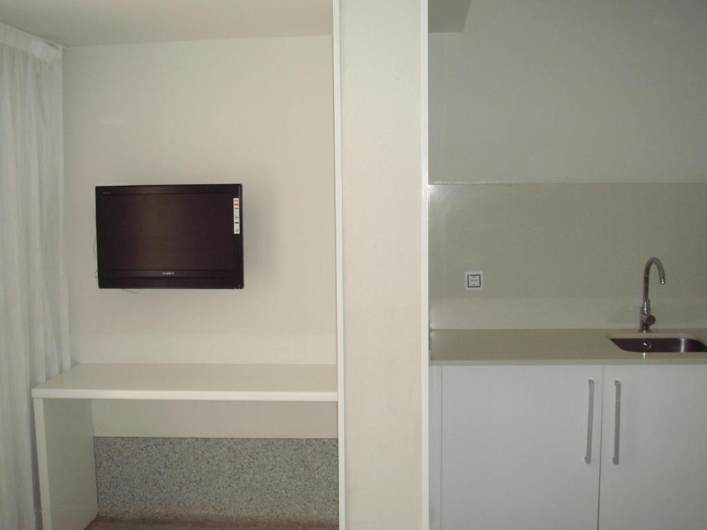 Standard  Studio,125986176:JPEG