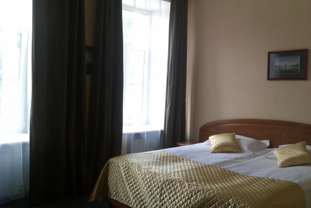 Standard Single Room,1272328351:JPEG