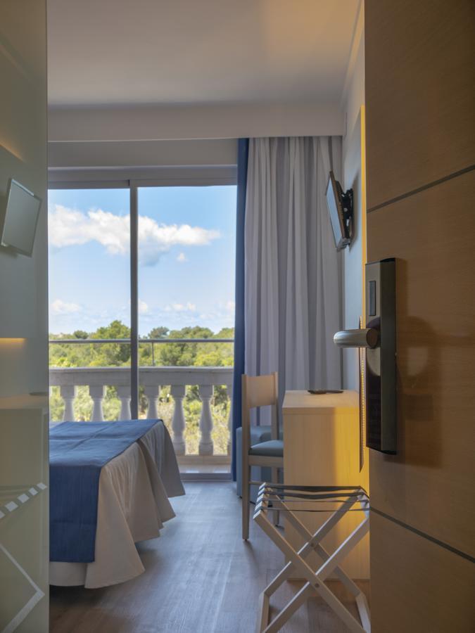 Doppelzimmer mit Poolblick