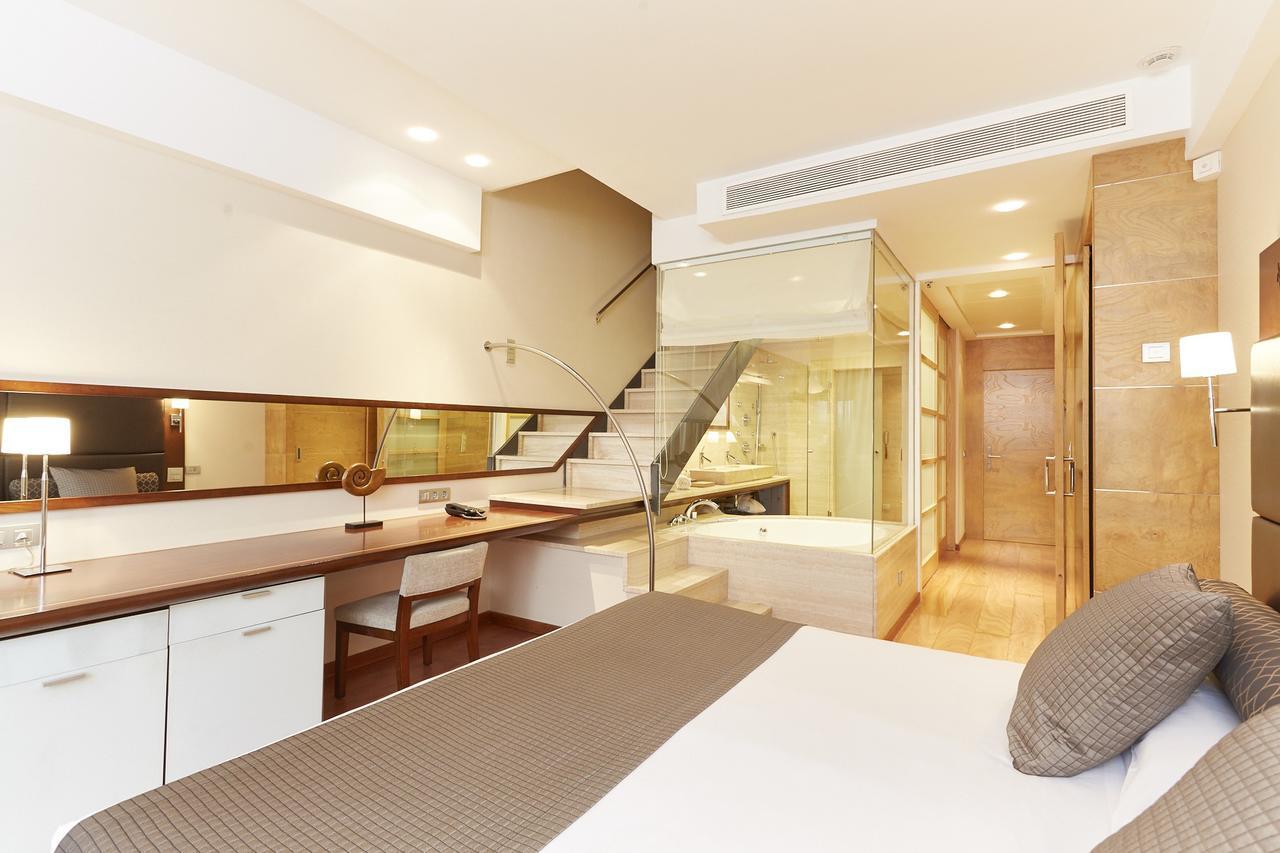 Suite Supérieure avec Accès au Spa - Vue sur Mer