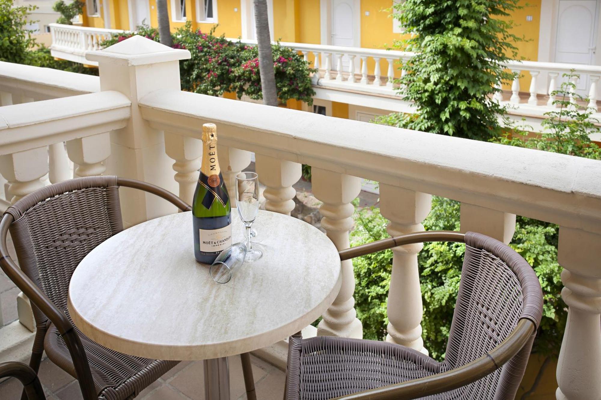 Single Room with Balcony