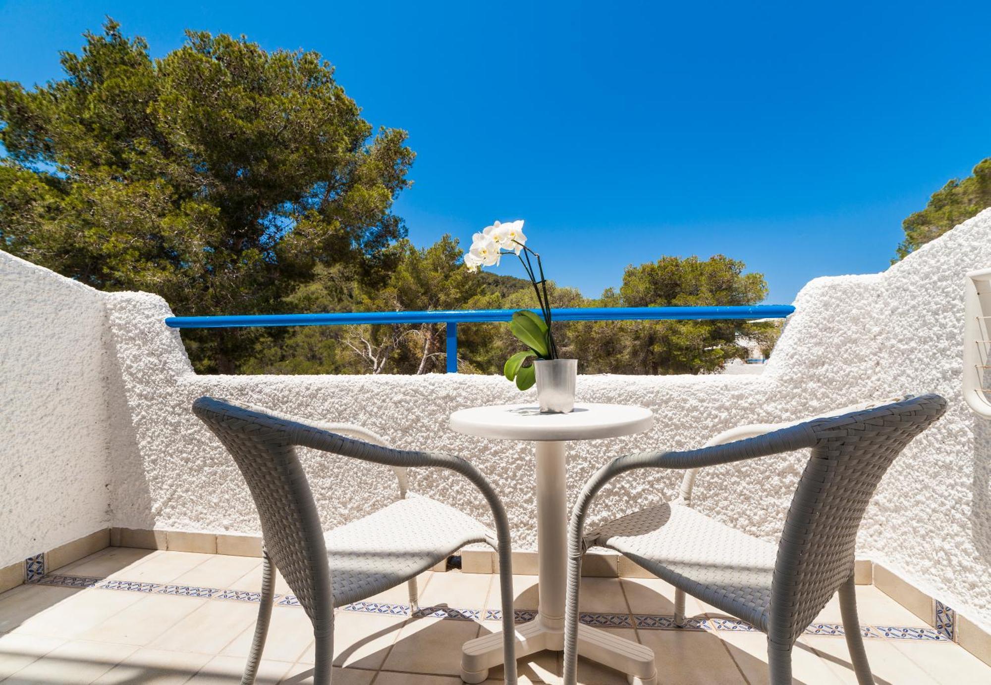 Studio,944318974:JPEG