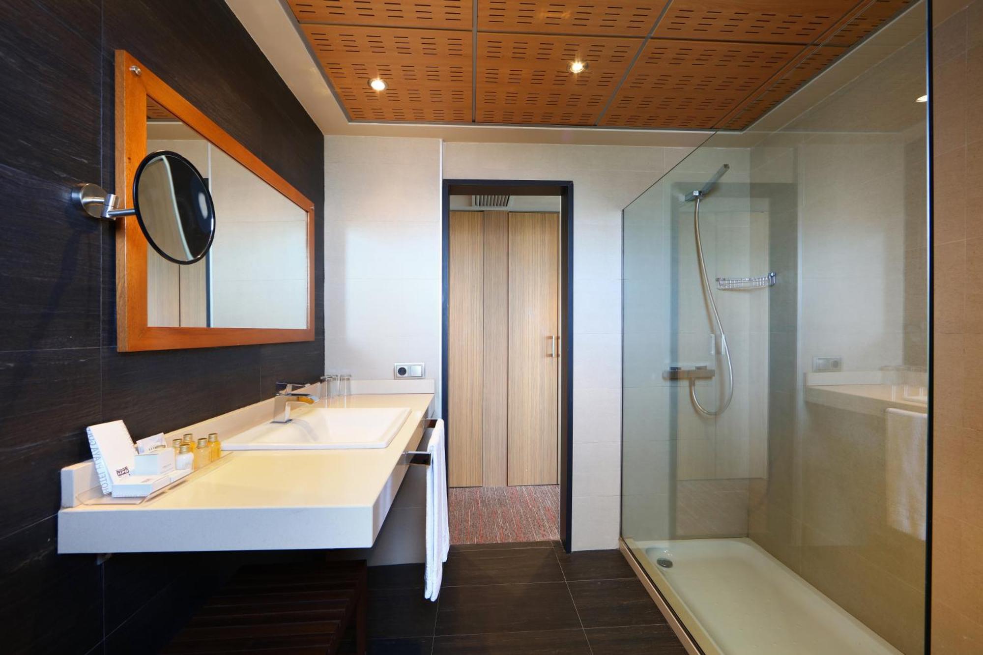 Junior Suite mit Balkon und Meerblick