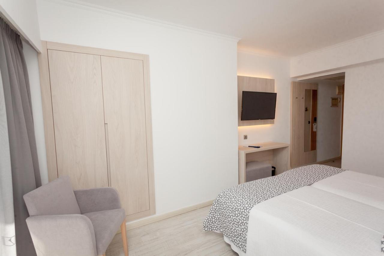 Double or Twin Room with Balcony,769127146:JPEG