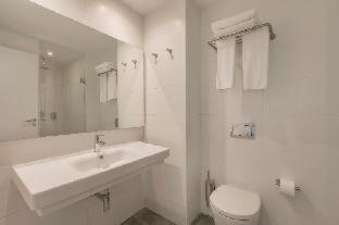 Double Room,1306772485:JPEG