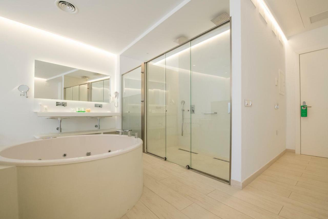 Deluxe Junior Suite
