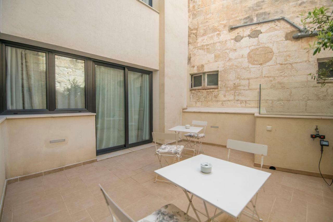 Double Room Disability Access Shared Patio