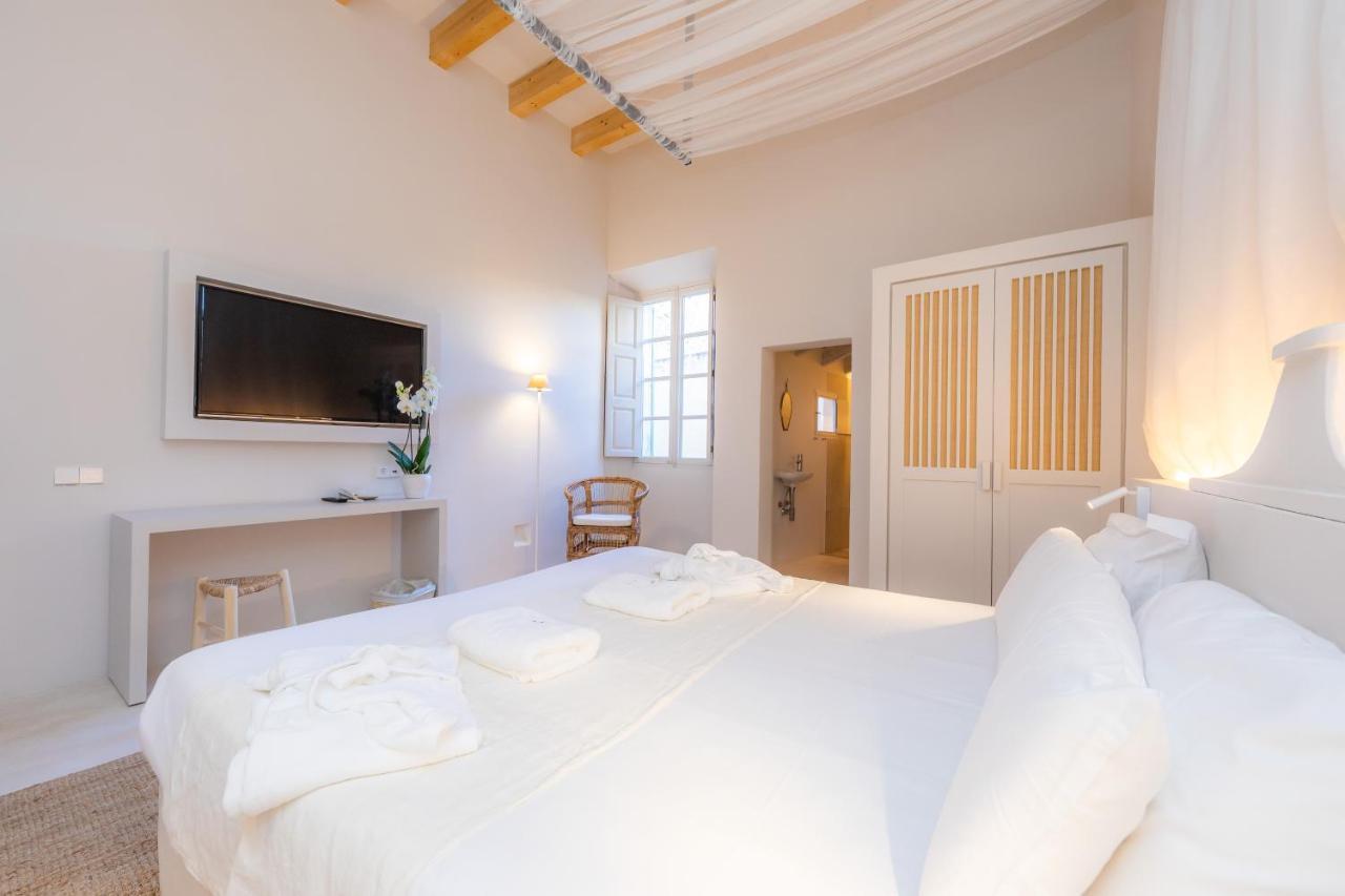 Double Room,957450130:JPEG