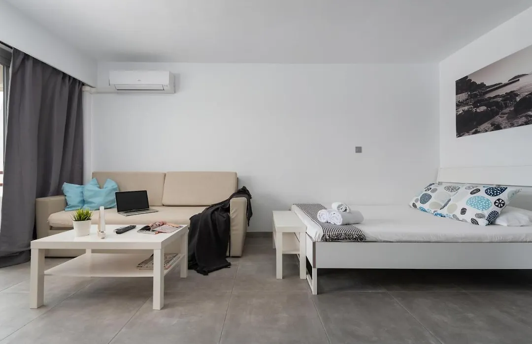 Nice Studio In Siesta 2 In Puerto Alcudia 5-1